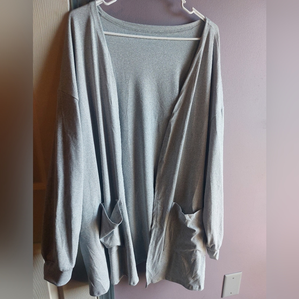 SHEIN Light Gray Women's Cardigan 4XL
